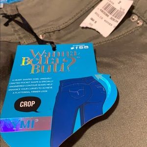 YMI Pants - YMI Wanna Betta Butt? Crop Pants YMI Pants - YMI Wanna Betta Butt? Crop Pants